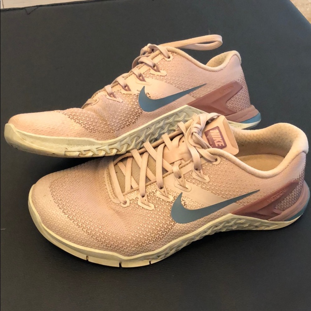Nike Metcon 4 size 7.5 shoe